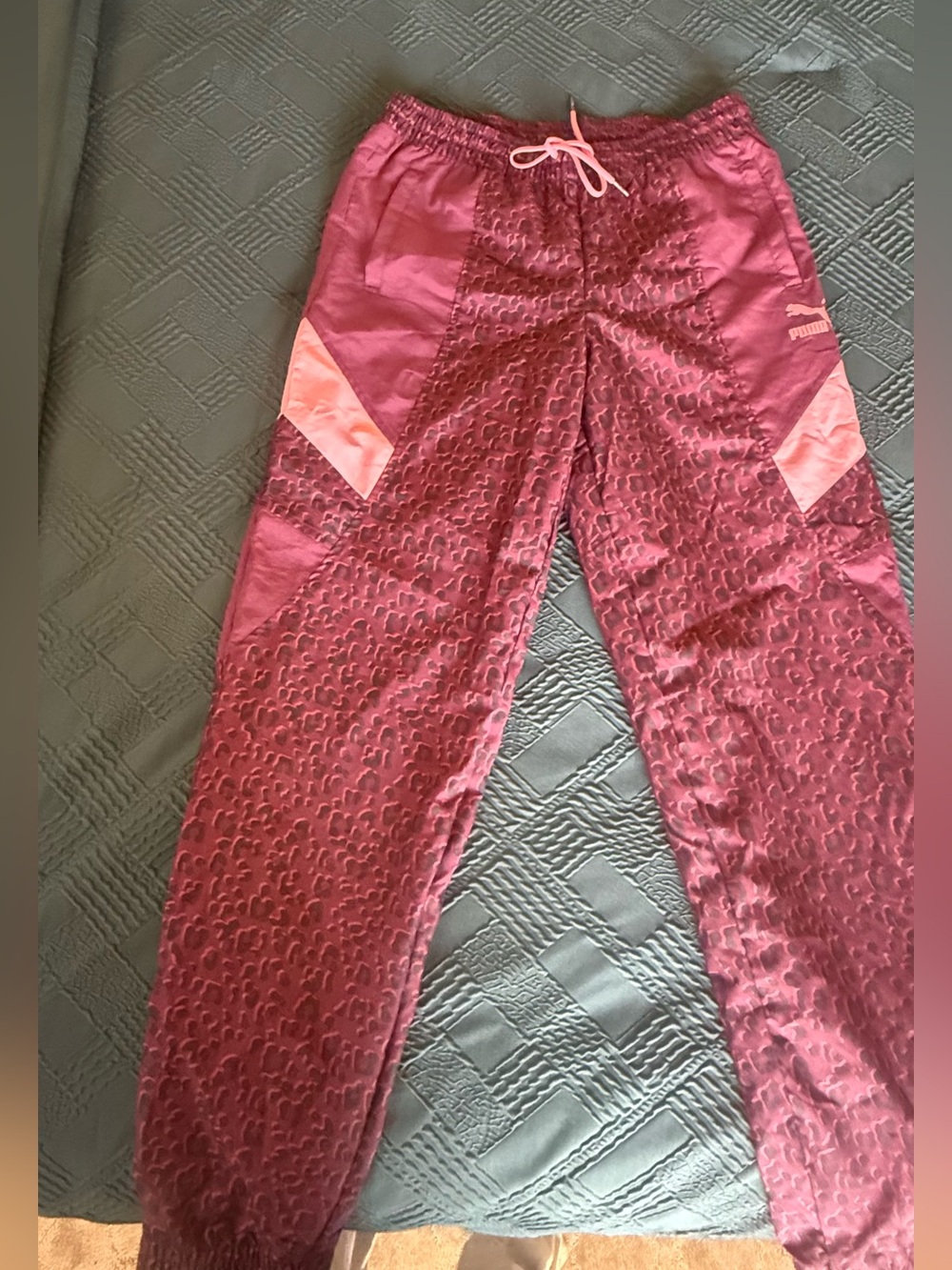Puma Pink Patterned Girls' Jogger Sweatpants with Light Pink Panels